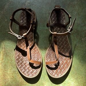 Bottega Veneta Strappy Toe Ring Sandal